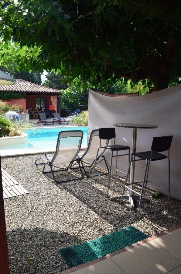 Gite Les Esparrus Villecroze Exterior foto