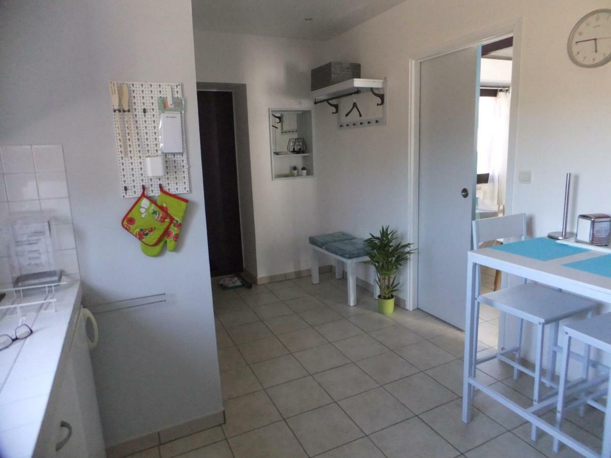 Gite Les Esparrus Villecroze Exterior foto