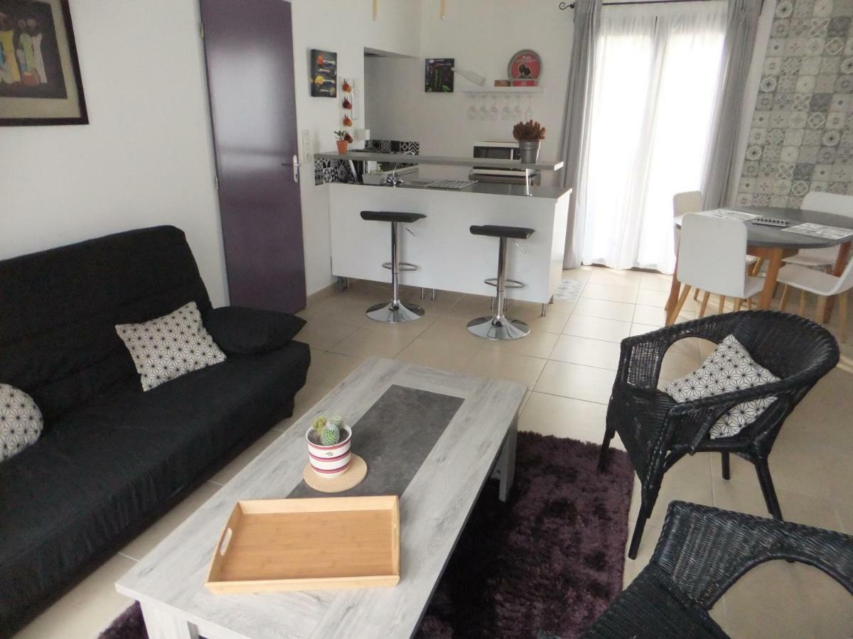 Gite Les Esparrus Villecroze Exterior foto