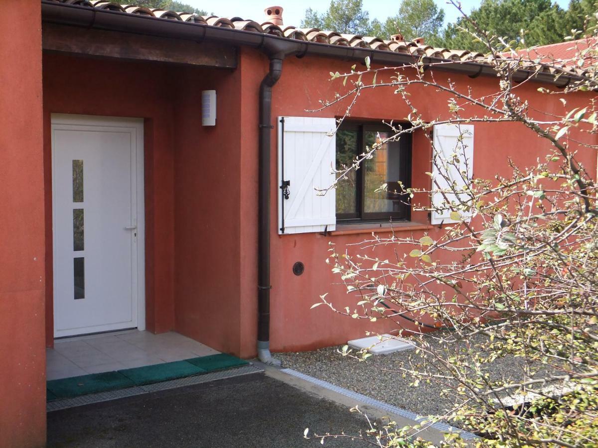 Gite Les Esparrus Villecroze Exterior foto